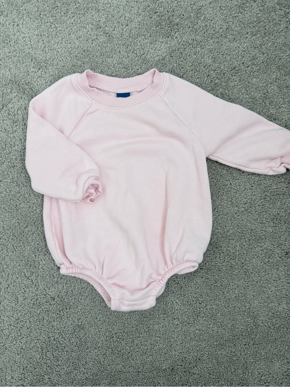 Old Navy Sweatshirt Bubble